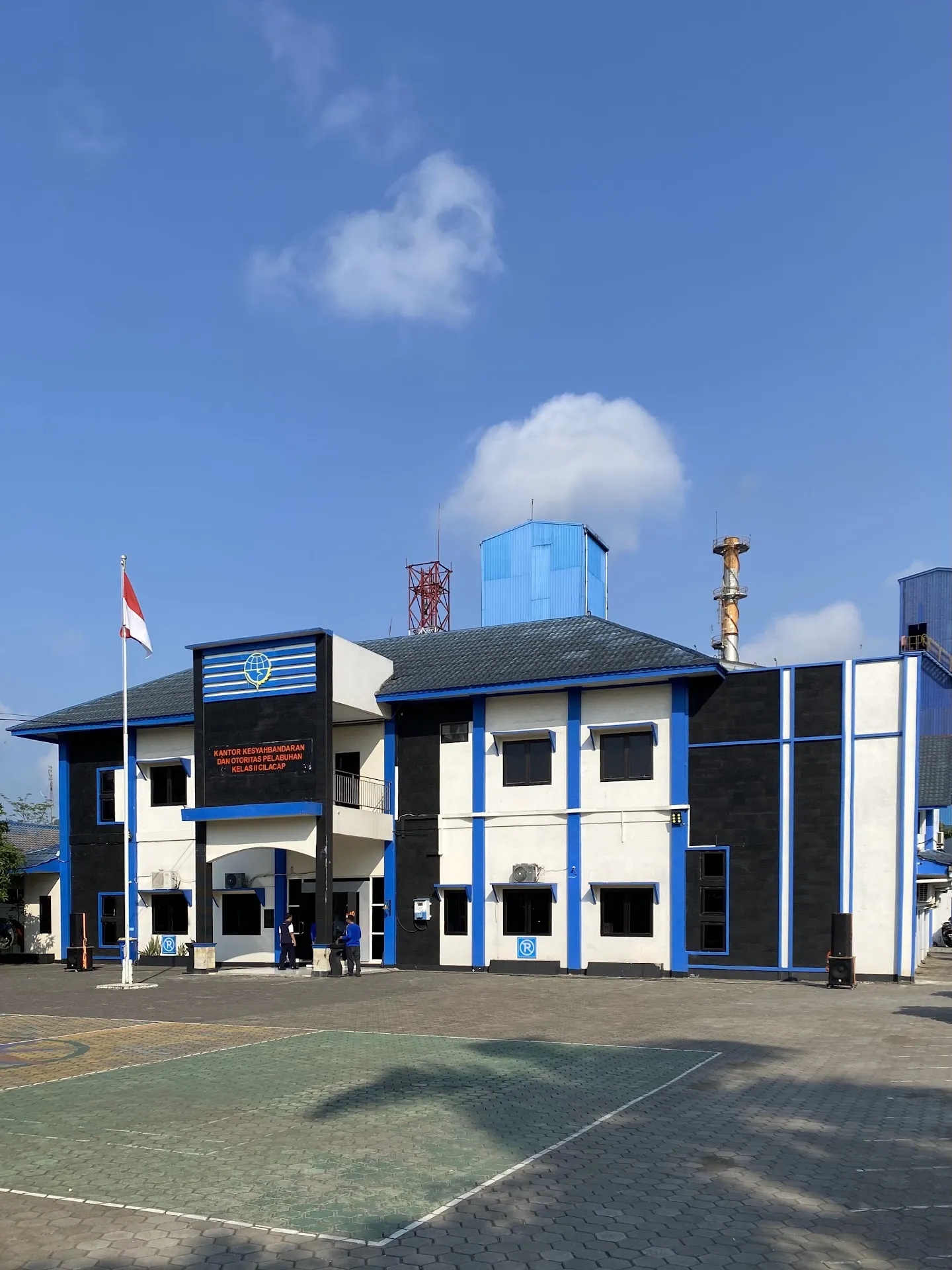 Kantor Kesyahbandaran Dan Otoritas Pelabuhan Kelas II Cilacap
