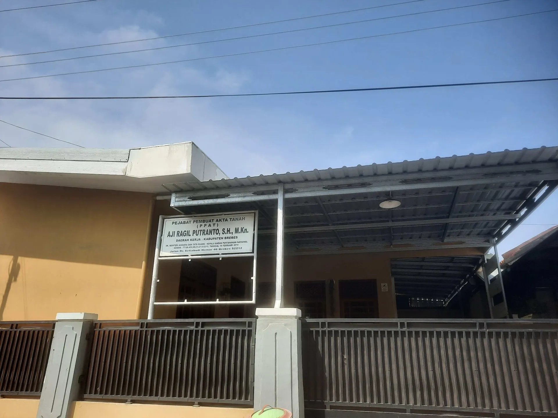 Kantor Notaris & PPAT _ AJI RAGIL PUTRANTO, S.H., M.Kn.