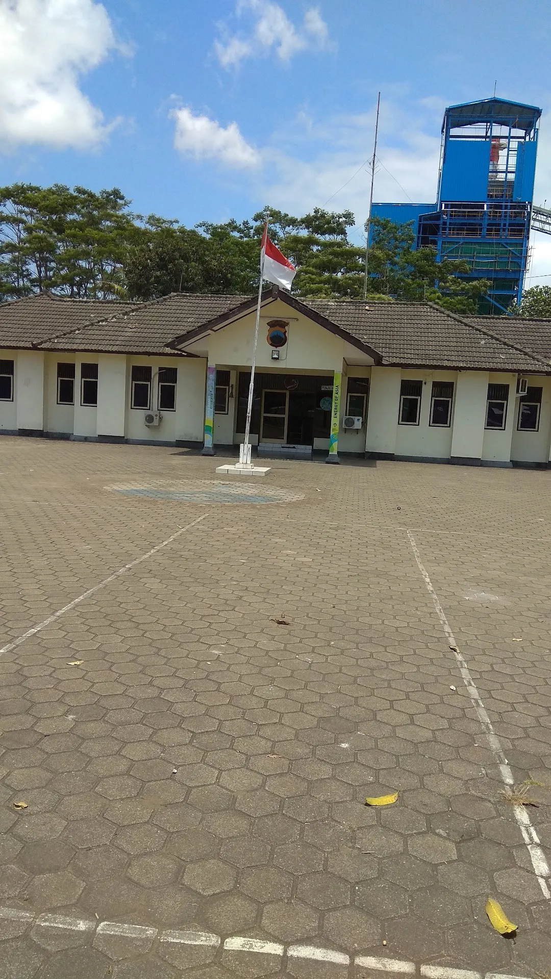 Kantor Sat Pol Air Polres Clp