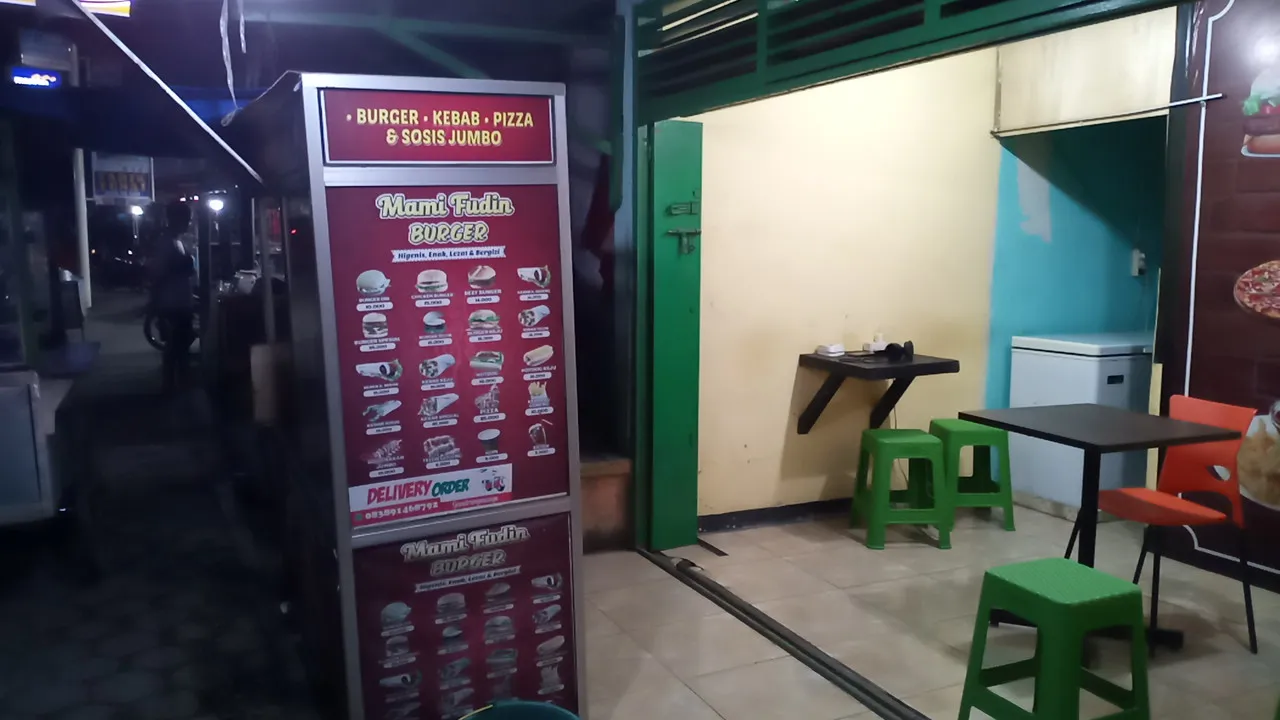 Kebab & Burger Sosis Bakar Jumbo