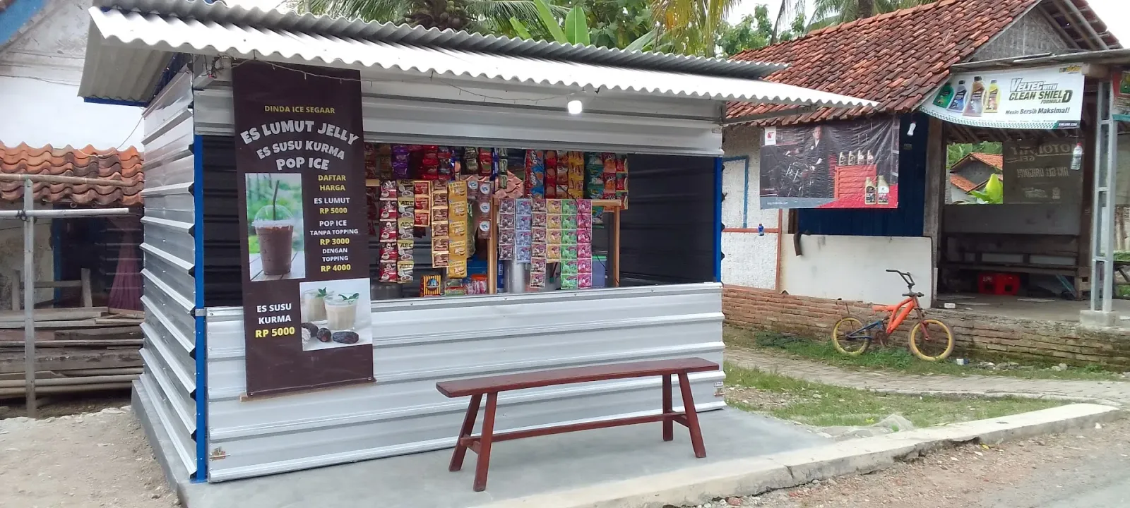 Kedai Es Dinda