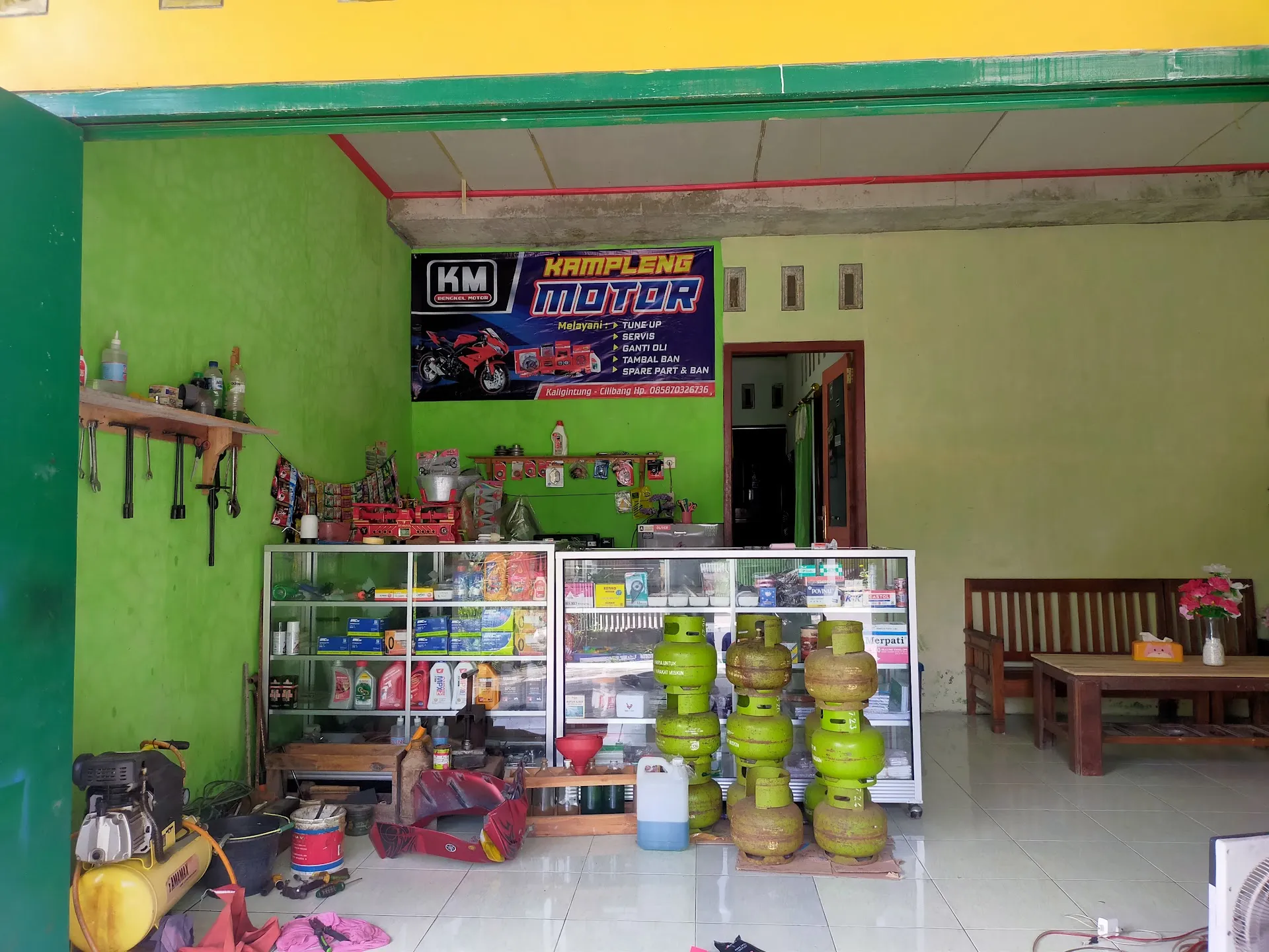 Kedai Kendeng (Belakang Bengkel Sirin Motor)