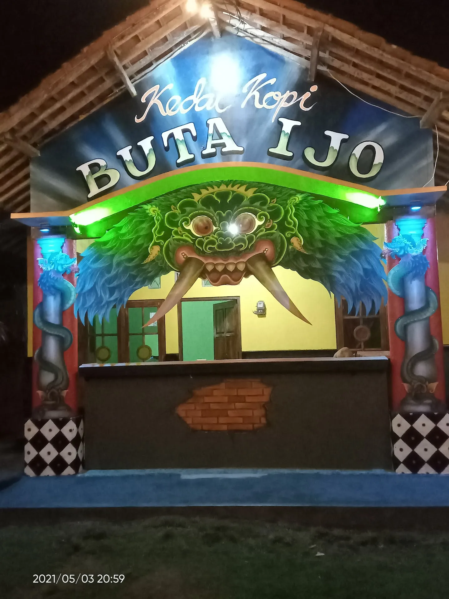 Kedai kopi buta ijo