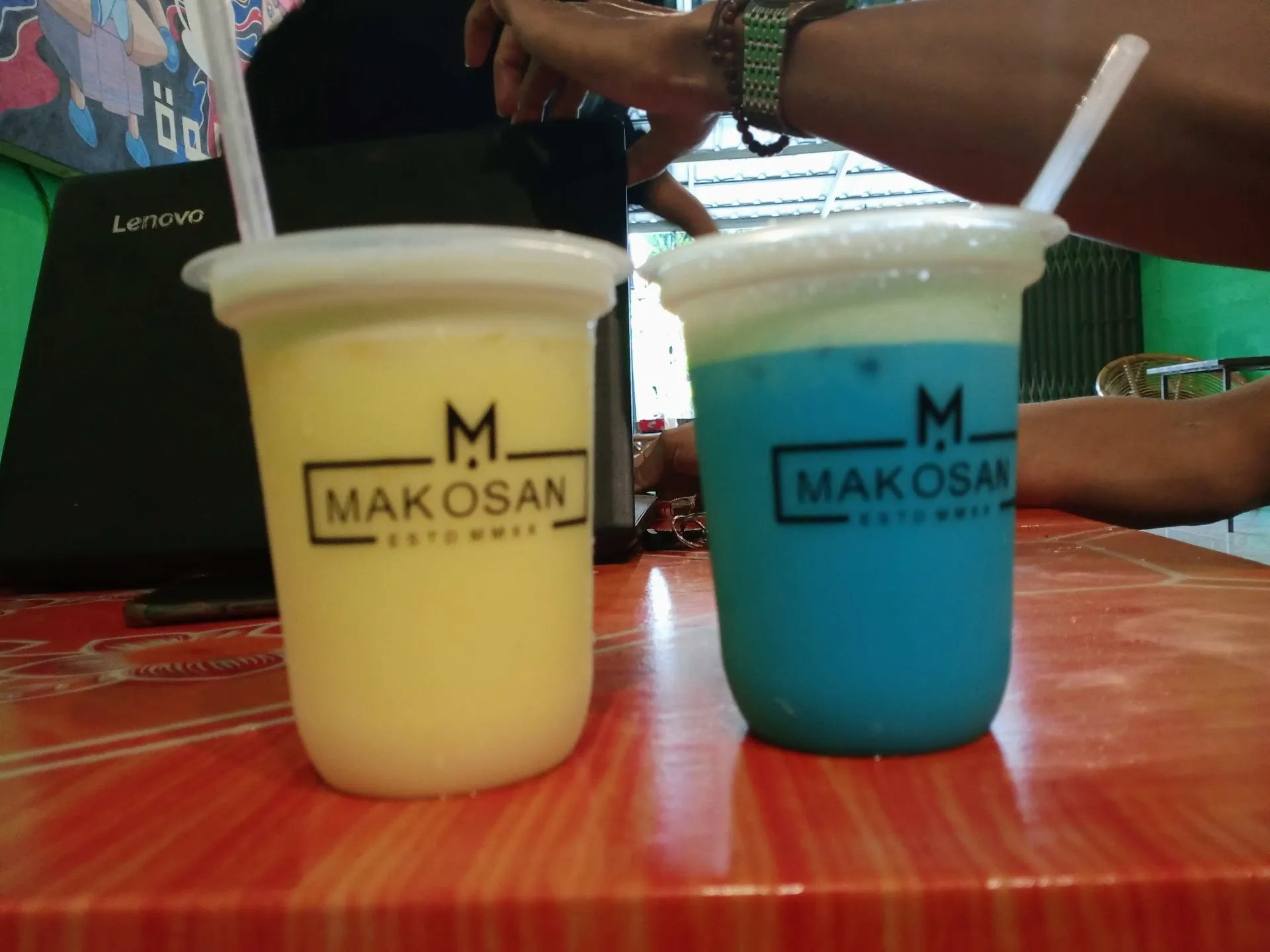 Kedai Kopi MAKOSAN ( Majelis Kopi Santri Nusantara)
