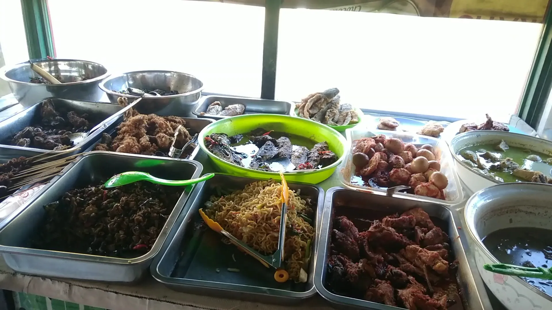 Kedai Lauk Pauk