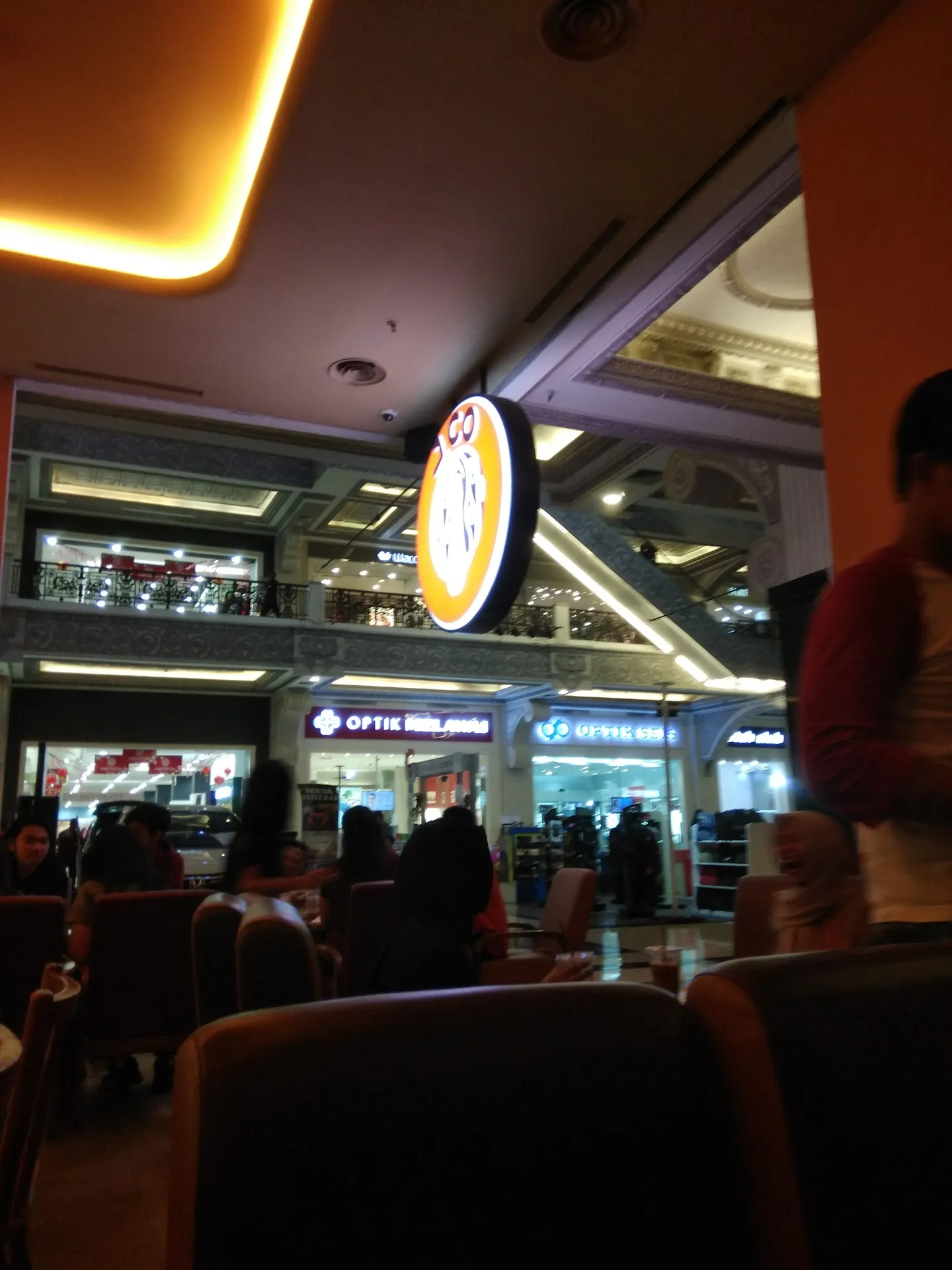 Kedai Lincak Kemit
