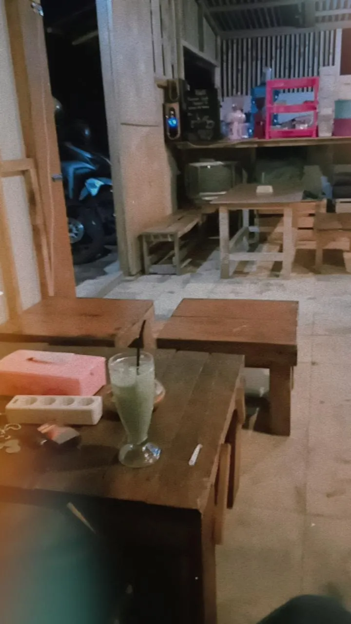 Kedai Sisi Jalan