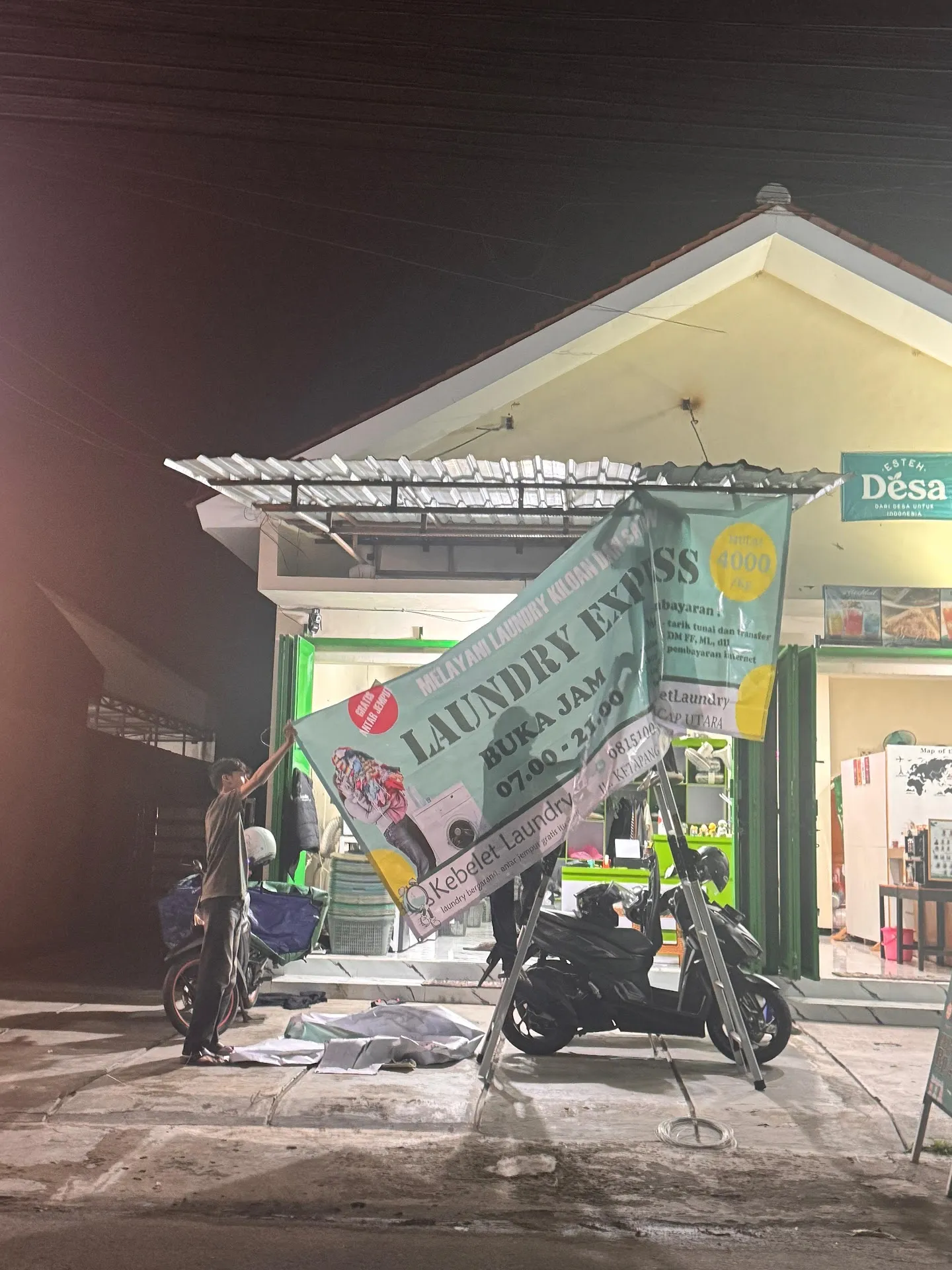 KEMBAR LAUNDRY