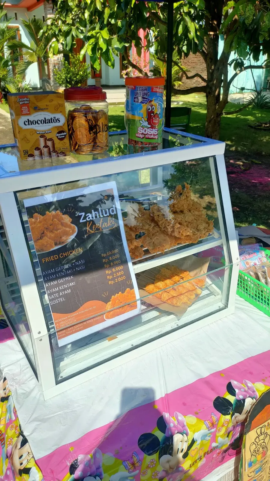 kentaki zahlud (fried chicken)