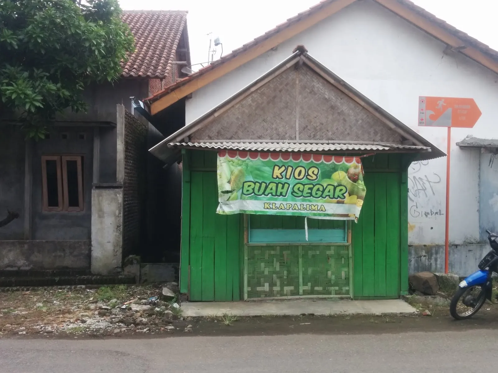 Kios Buah Segar