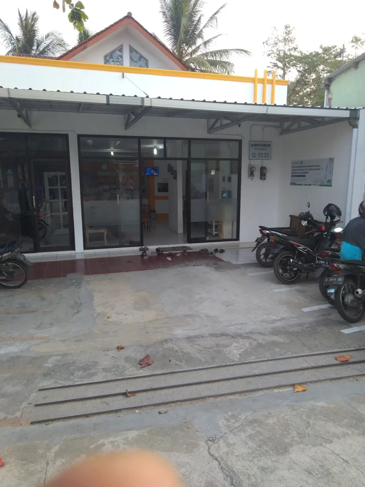 Klinik Keluarga Dr. Hariyo Saloka