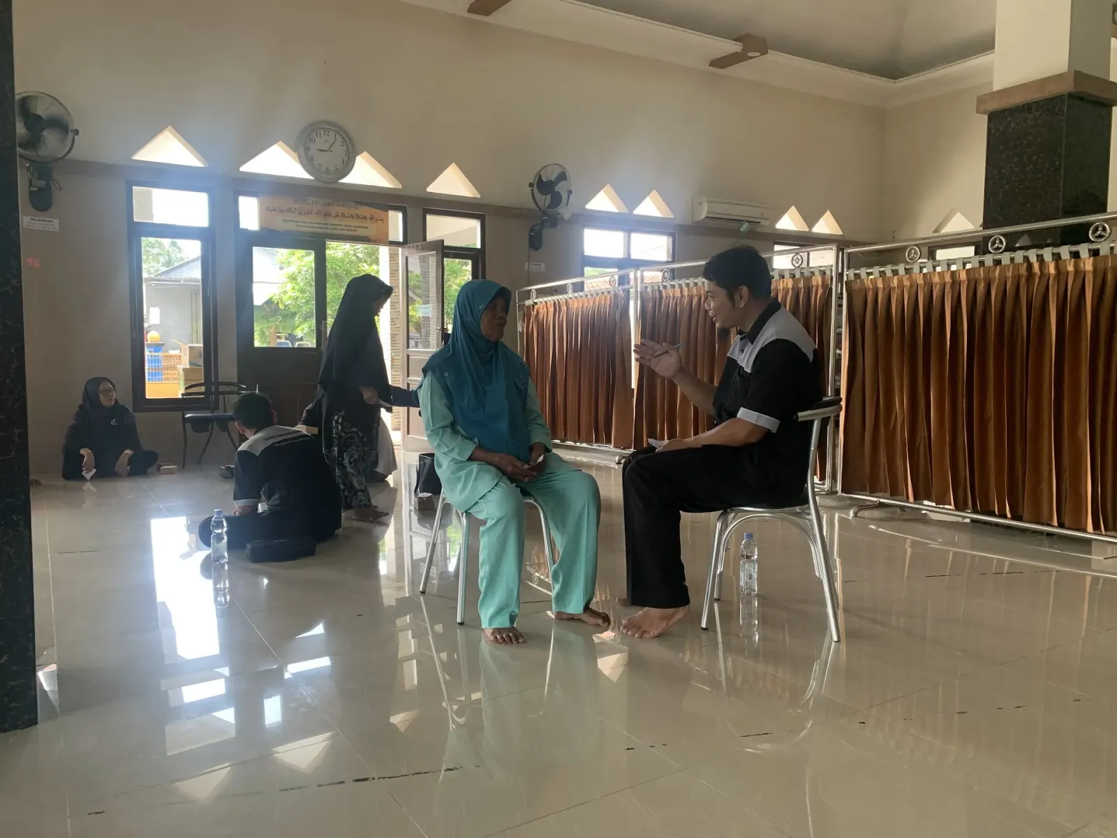 Klinik Utama Mata Cahaya