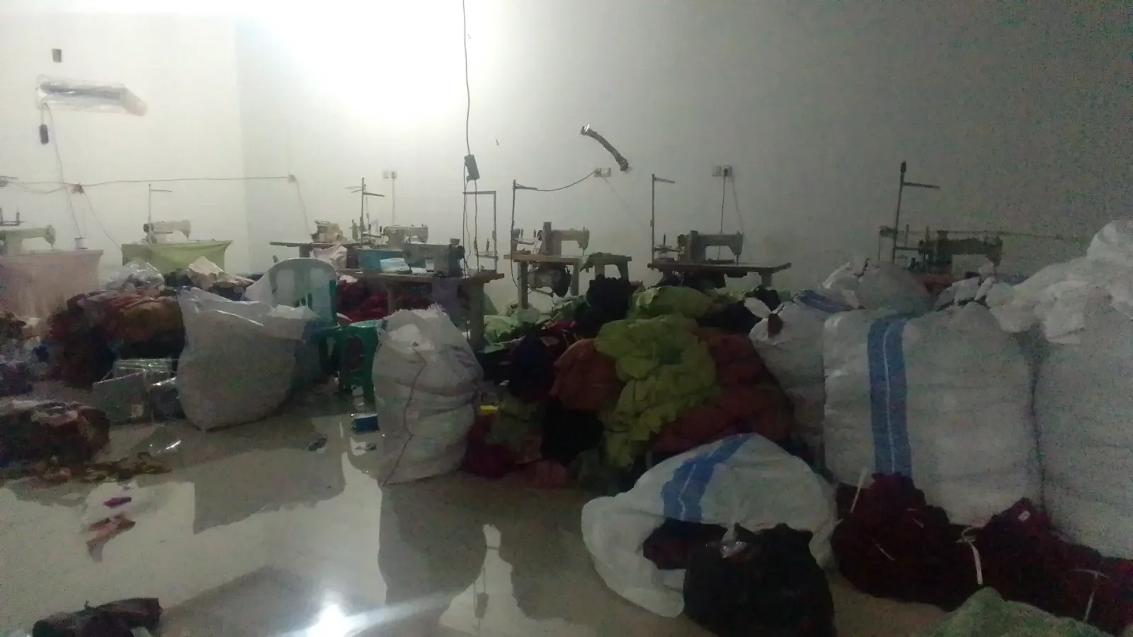 Konveksi dan Trevel pak kamino