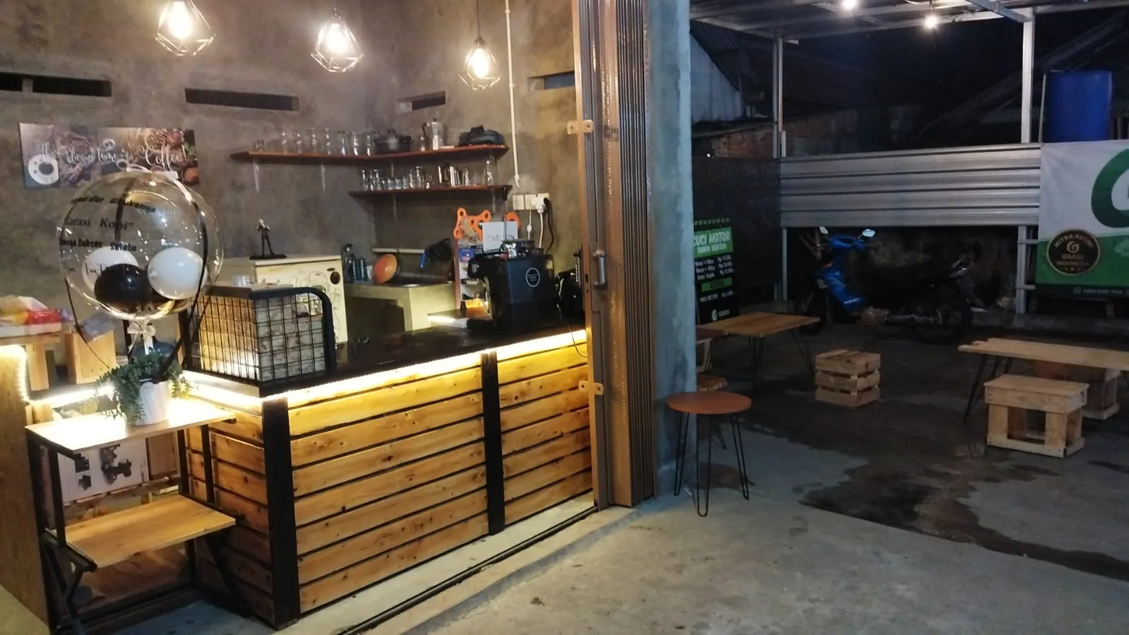 kopi garasi dan steam grass
