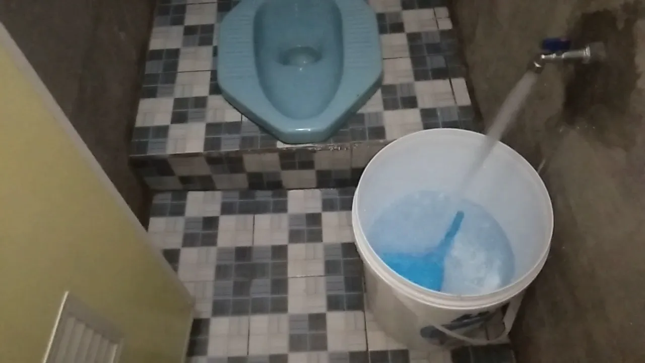 Kost Daffa ( Depan pom bensin Damalang .Langsung cek lokasi, tidak perlu WA dulu. Tidak terima transfer