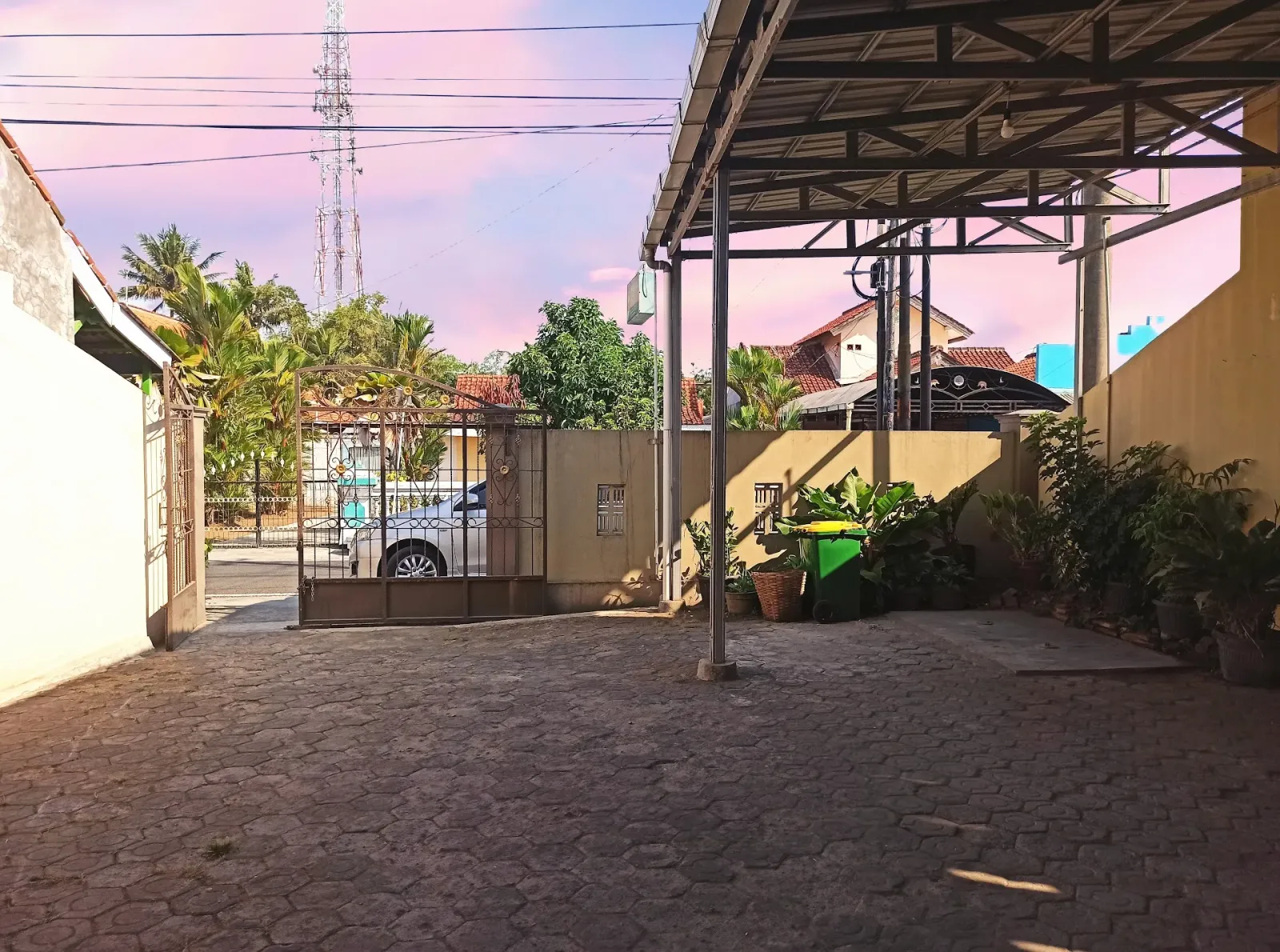Kost Griya Laban Asri