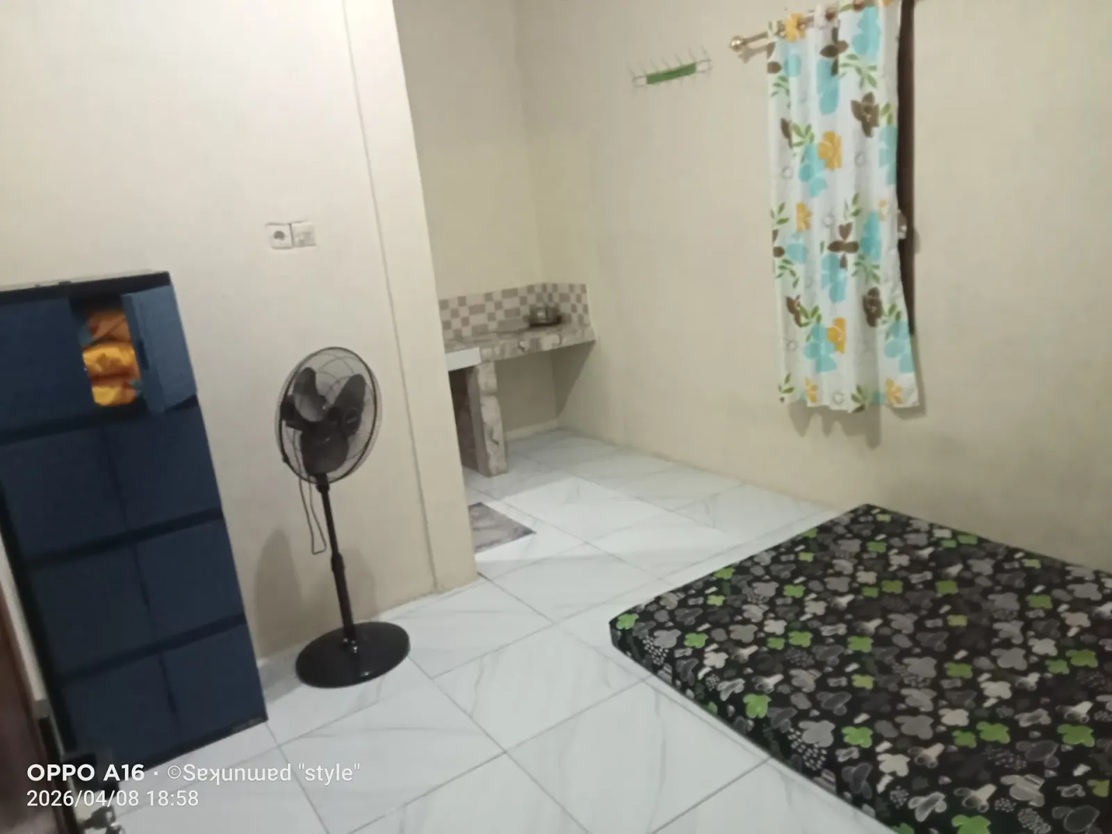 kost Mbah uyit