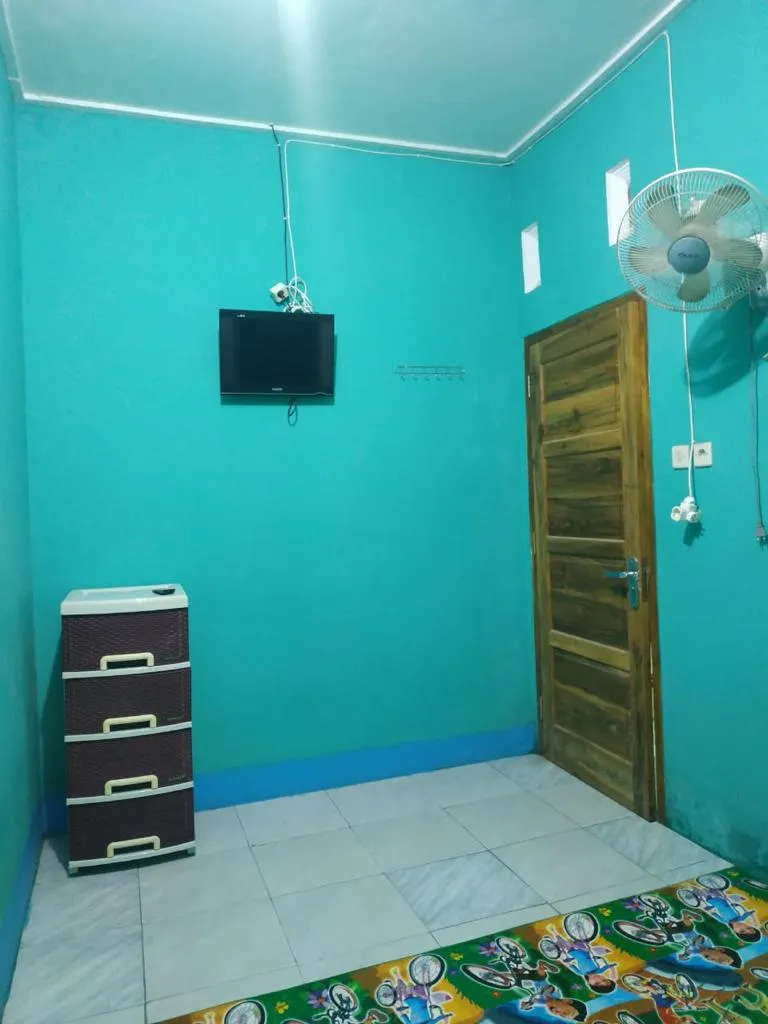 Kost Raindo (ghatsa)