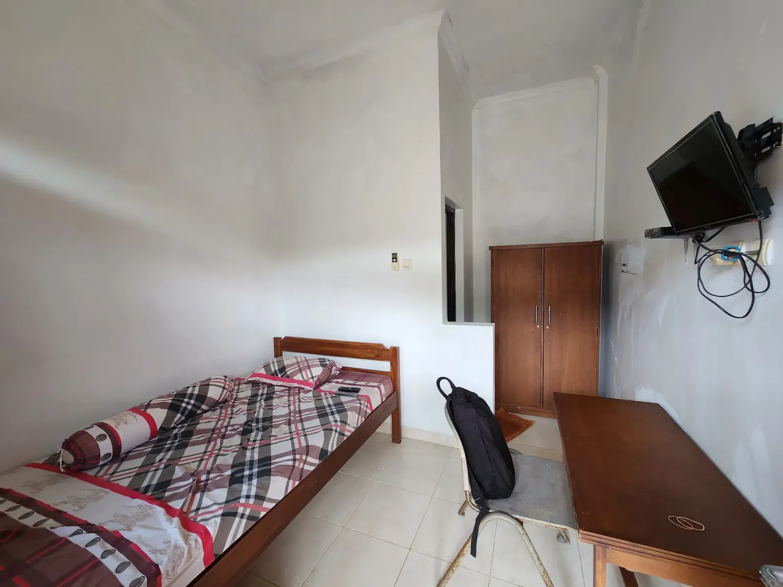 Kost Yudhistira