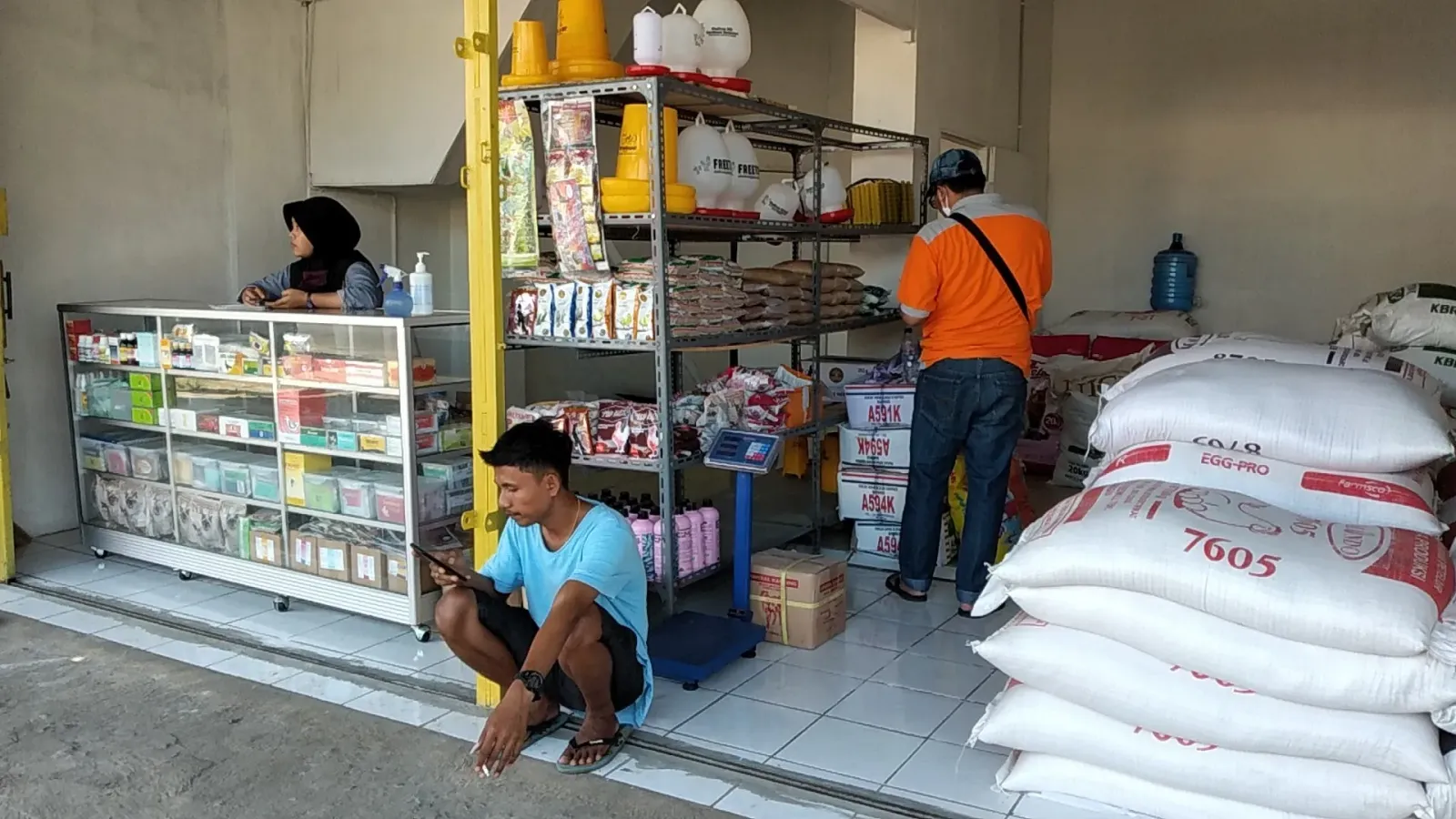 Lapak Ternak Poultry Shop