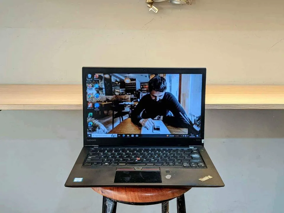LAPTOP ONE