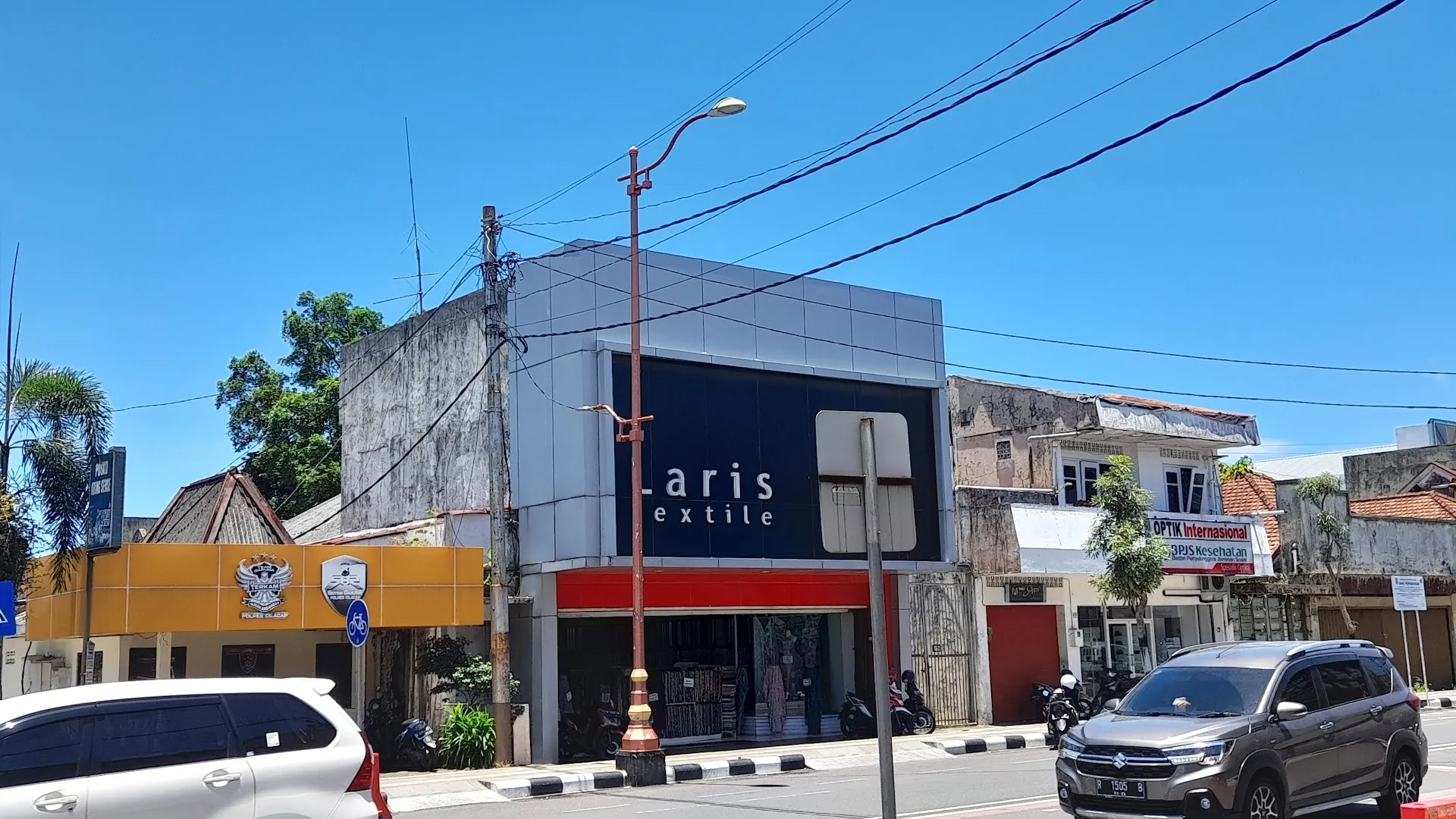 Laris Textile