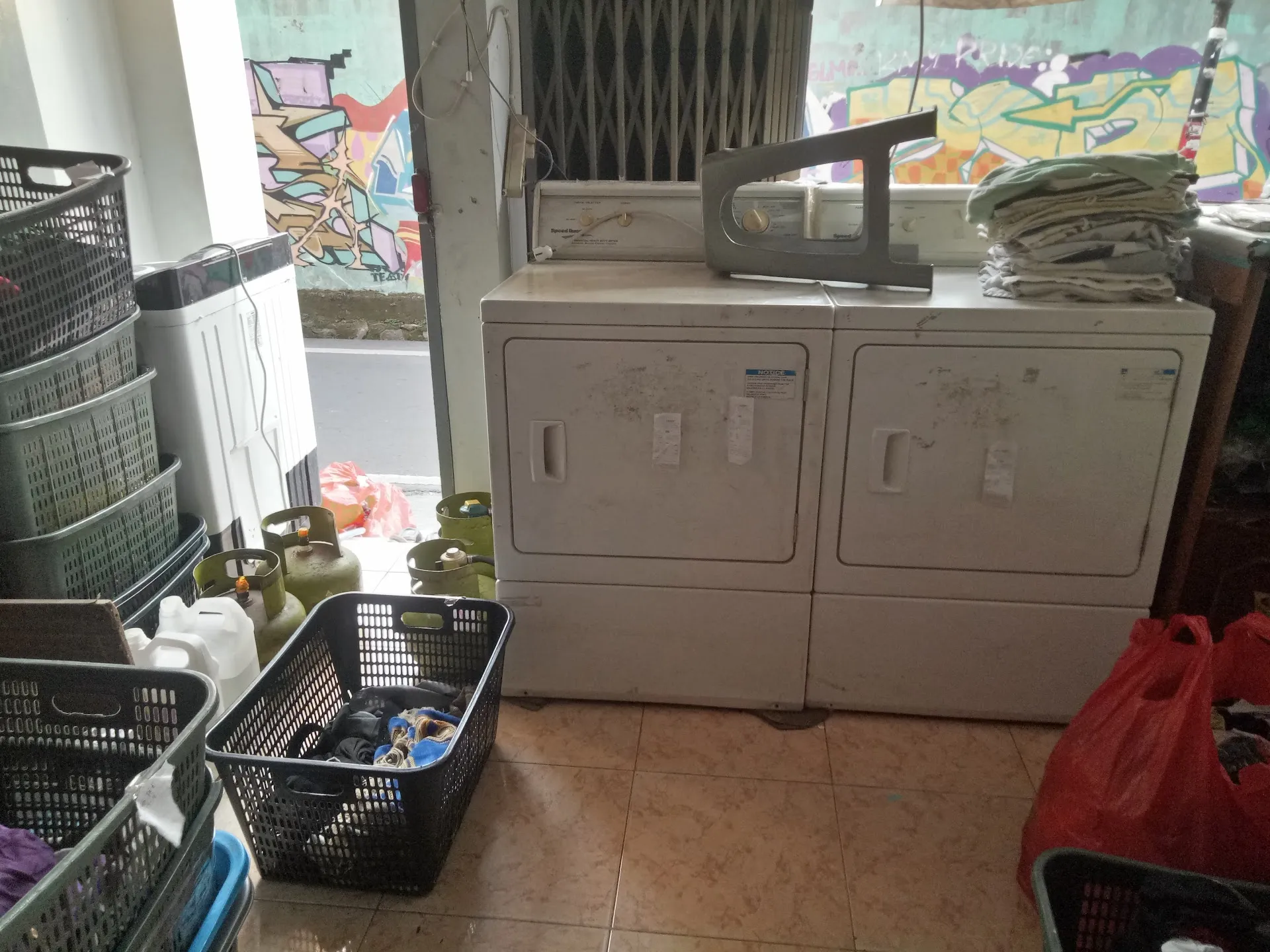 Slamet Joko Laundry