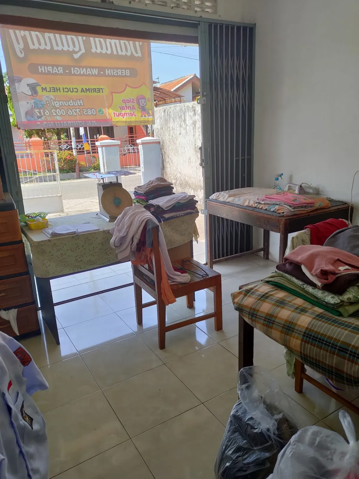 Lemon Laundry & Clean