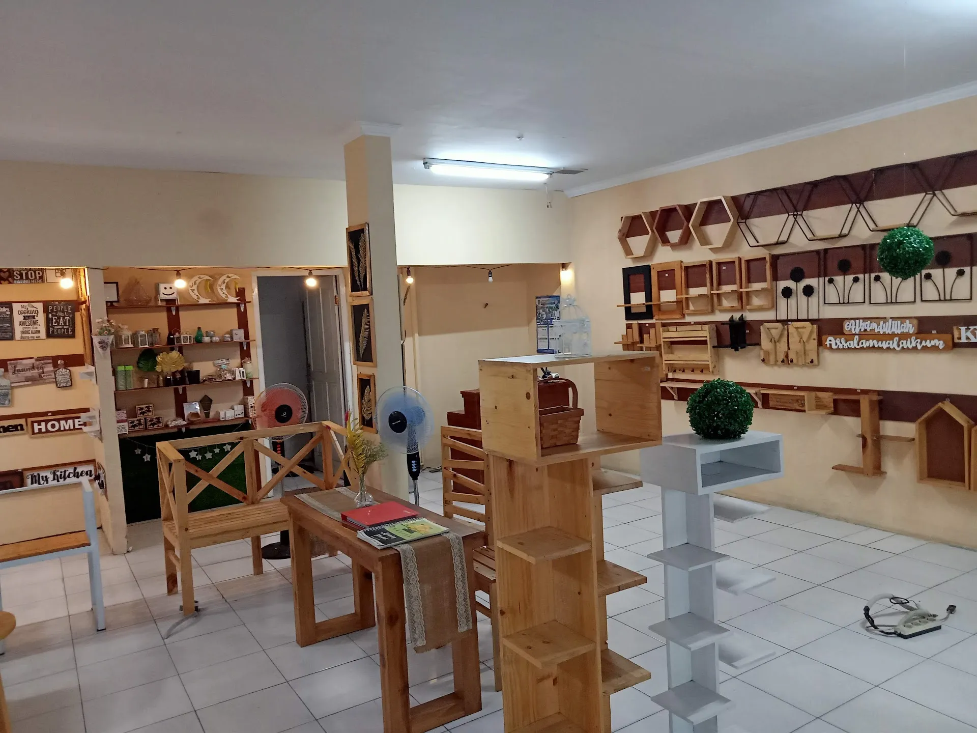 LENTERA HOMEDECOR & INTERIOR