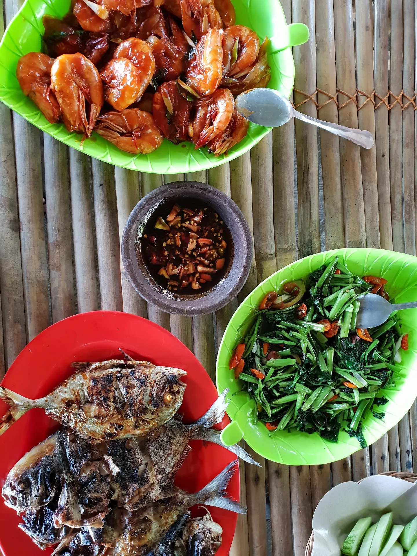 LESEHAN 16 BOJONG