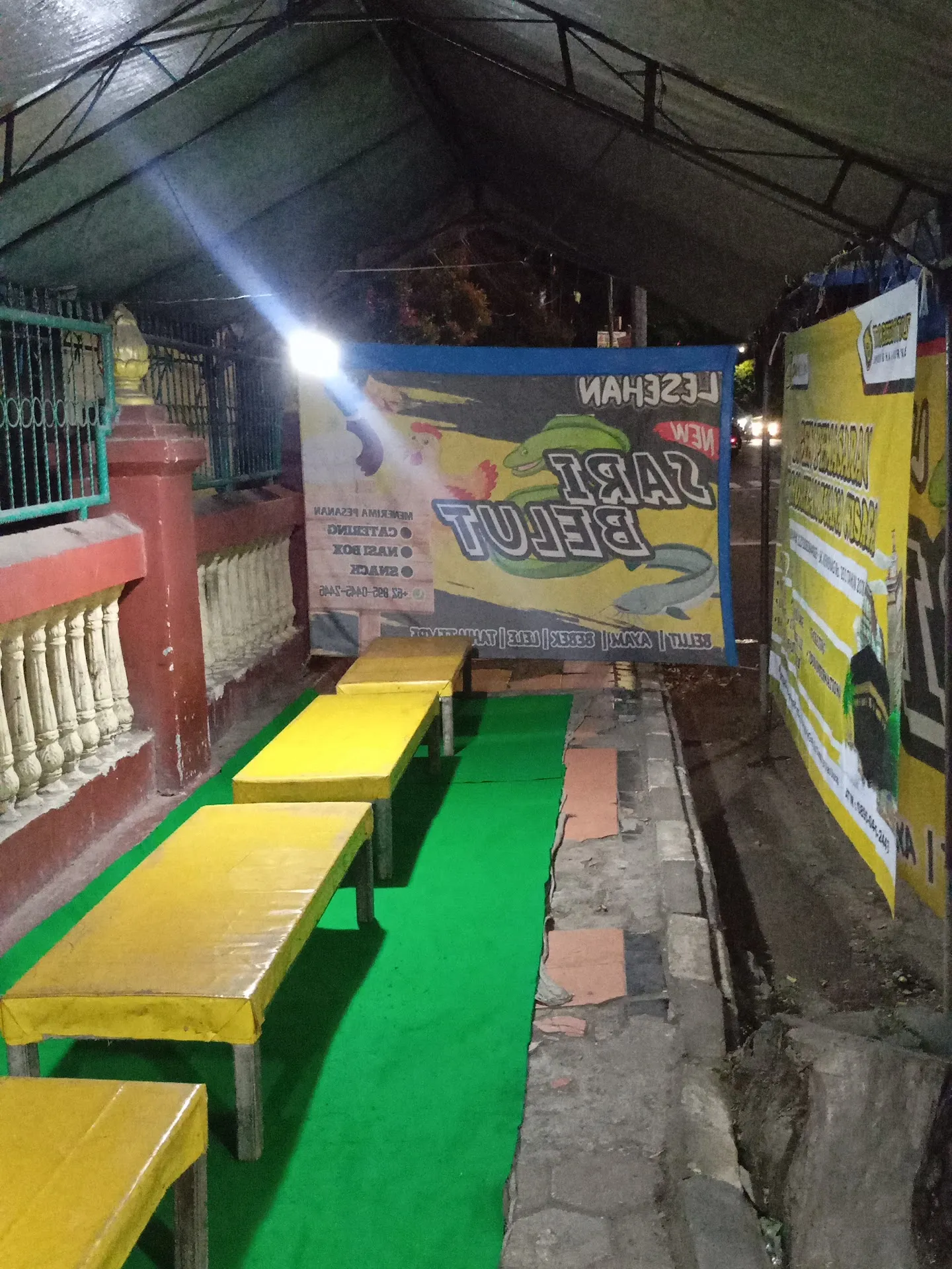 LESEHAN SARI BELUT
