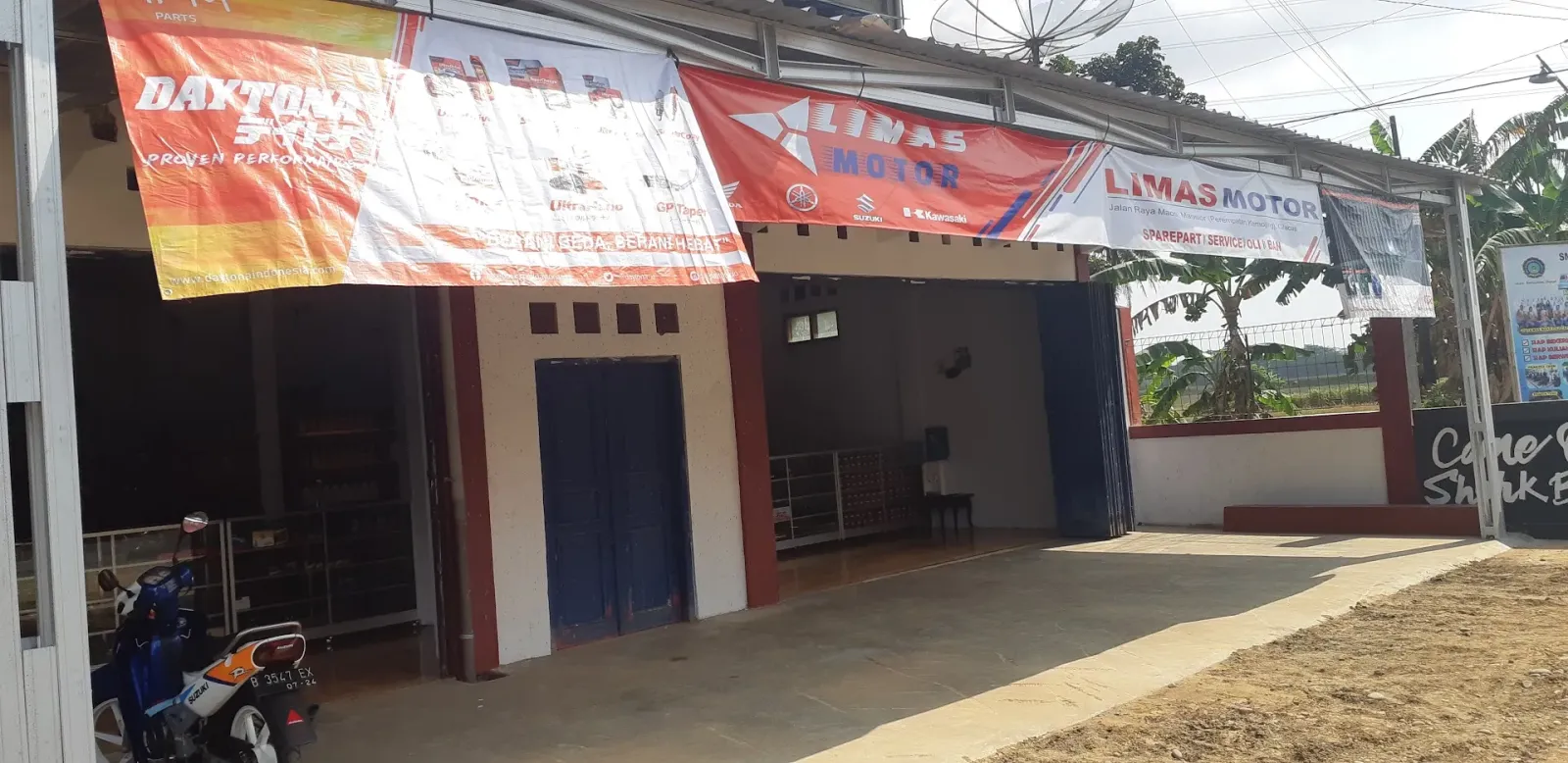 Limas Motor Maos