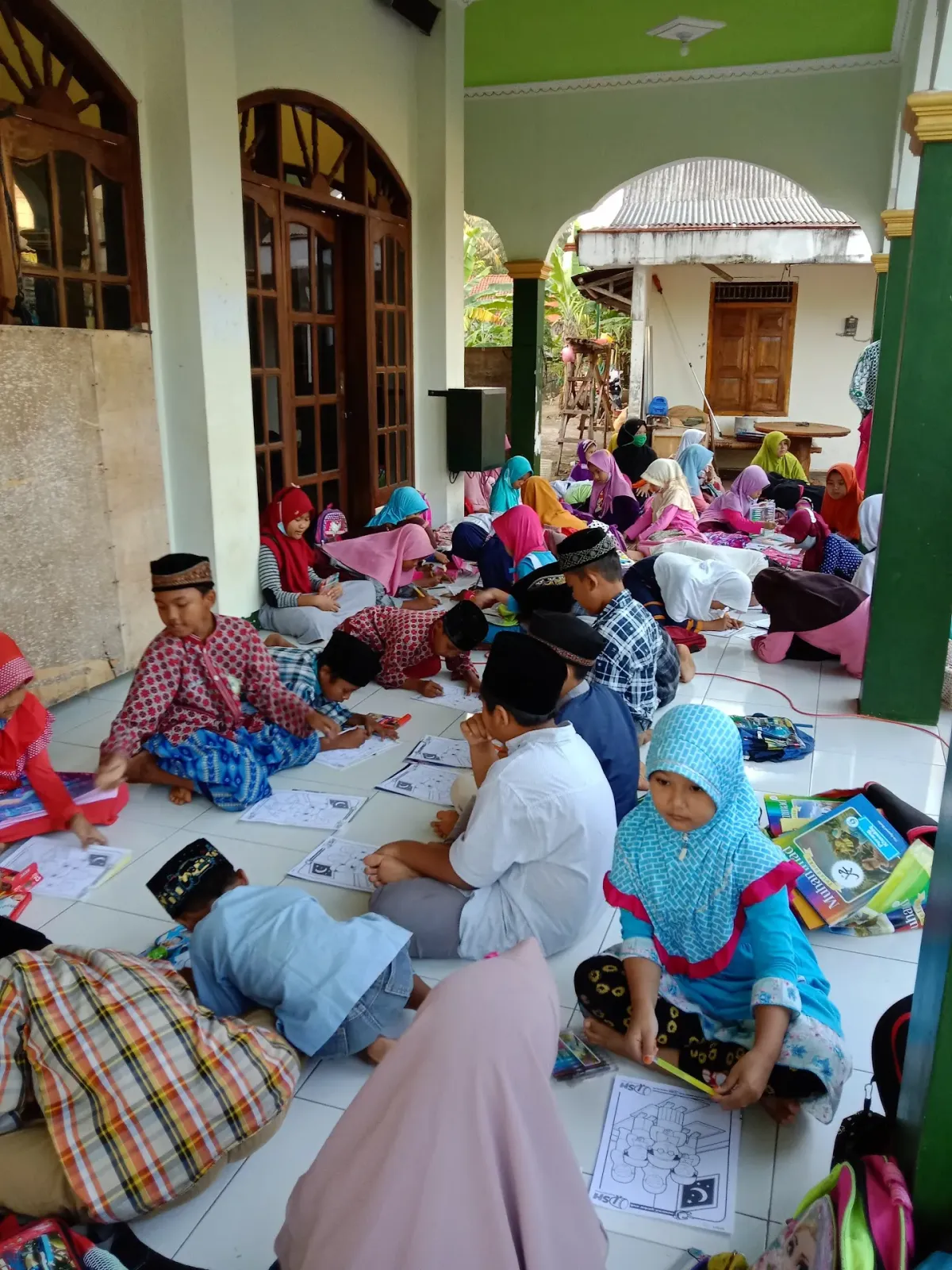Madrasah Diniyah Syifaul Qulub
