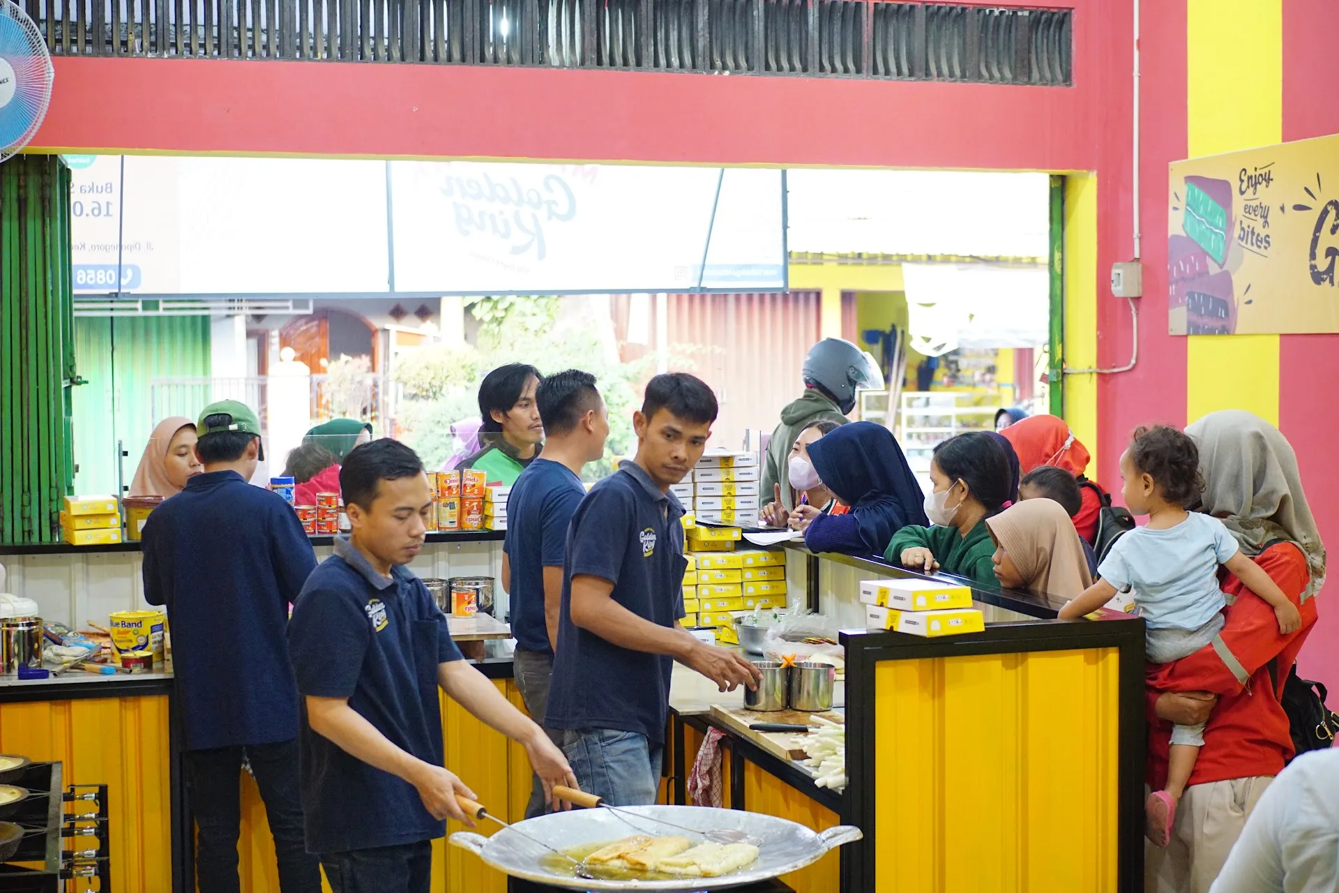 Martabak goldenking kuripan kidul