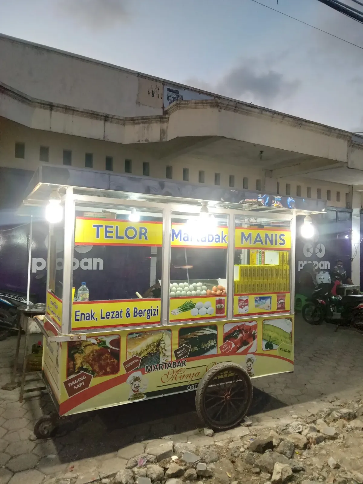 MARTABAK MAS FATHI