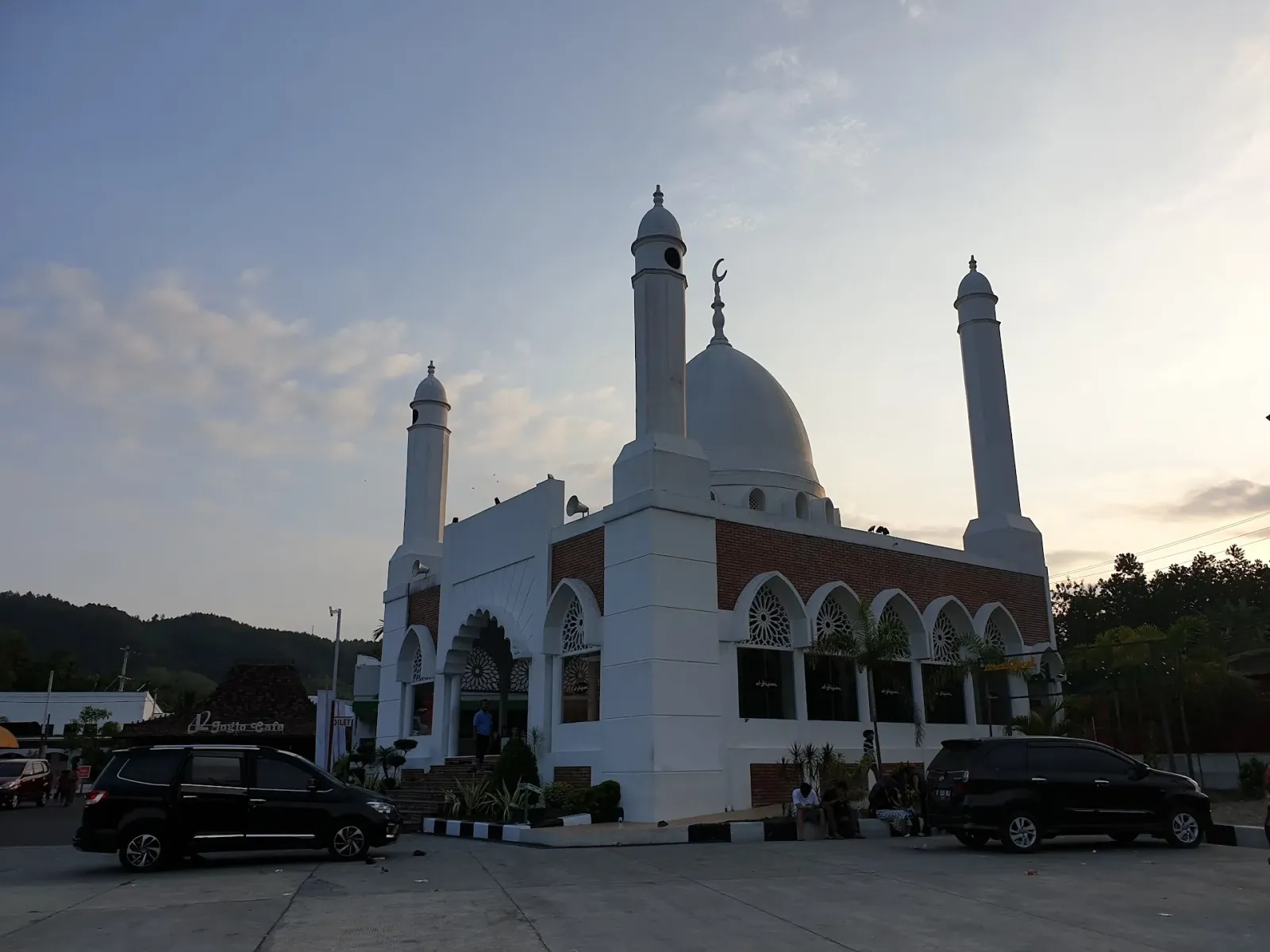 Masjid Al Ghifari