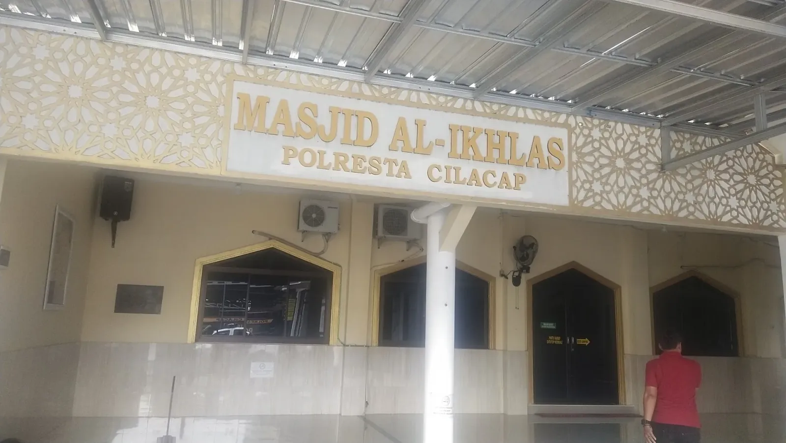 Masjid Al-Ikhlas Polresta Cilacap