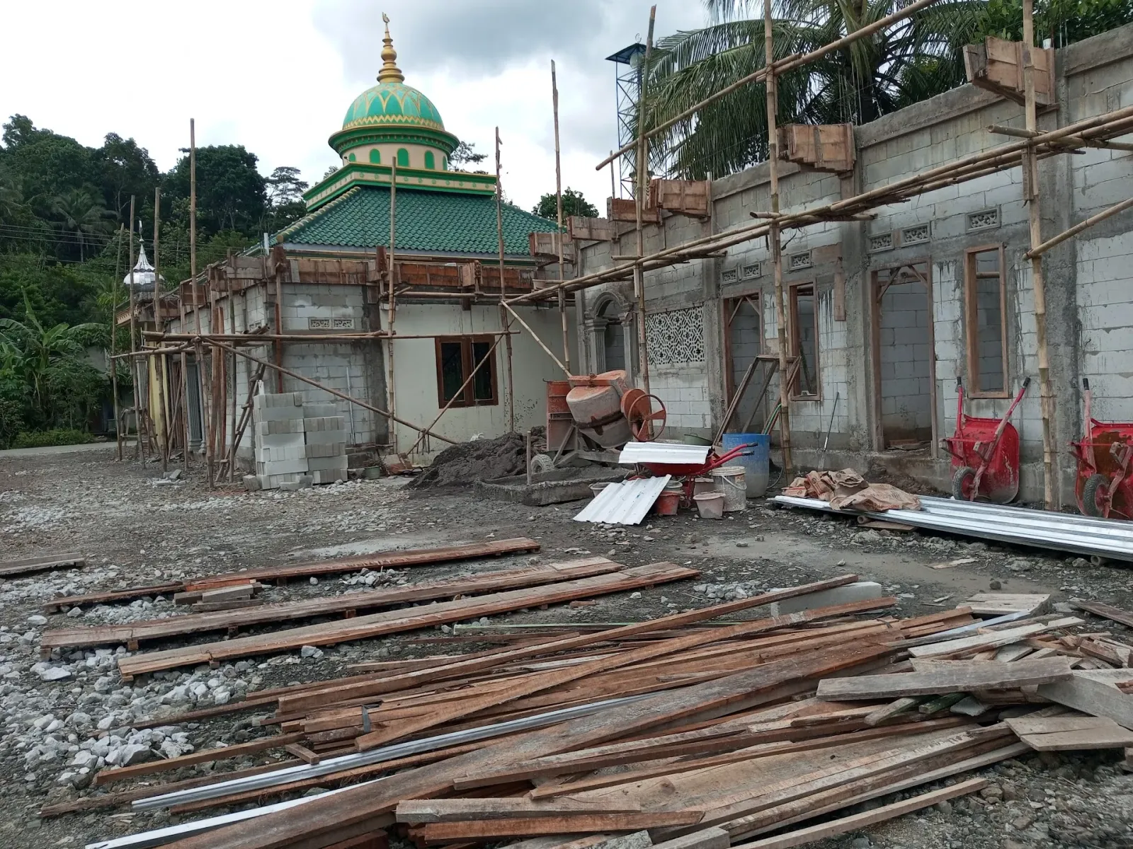 Masjid Al Ikhsan Sokarame