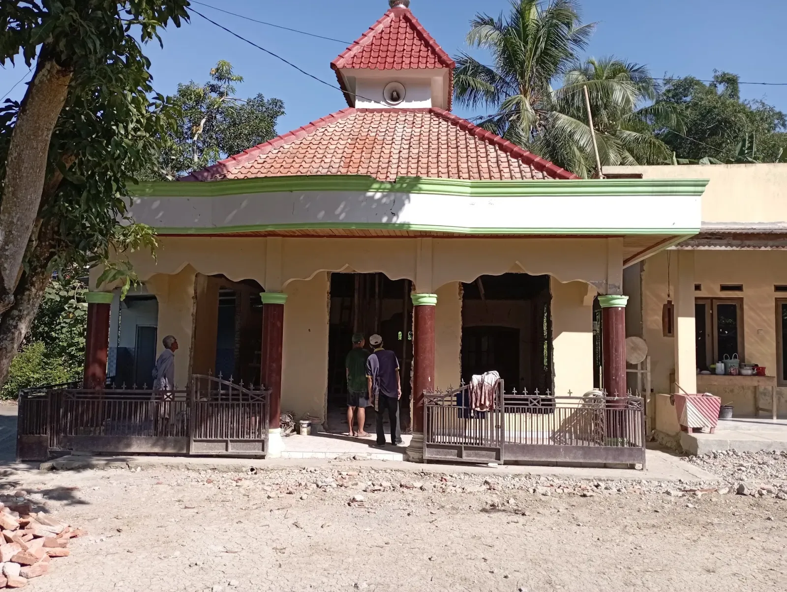 MASJID AL MU'MIN