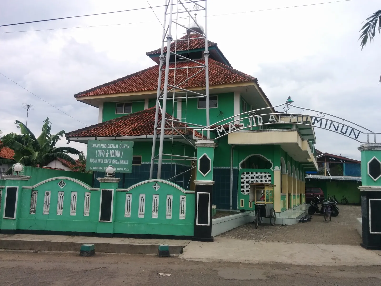 Masjid Al Mu'minun