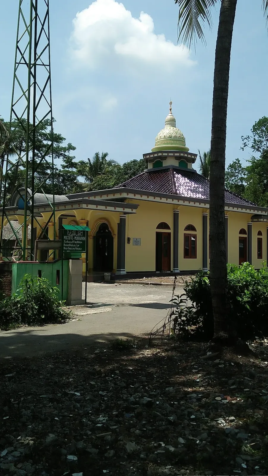 Masjid Al Munawarroh