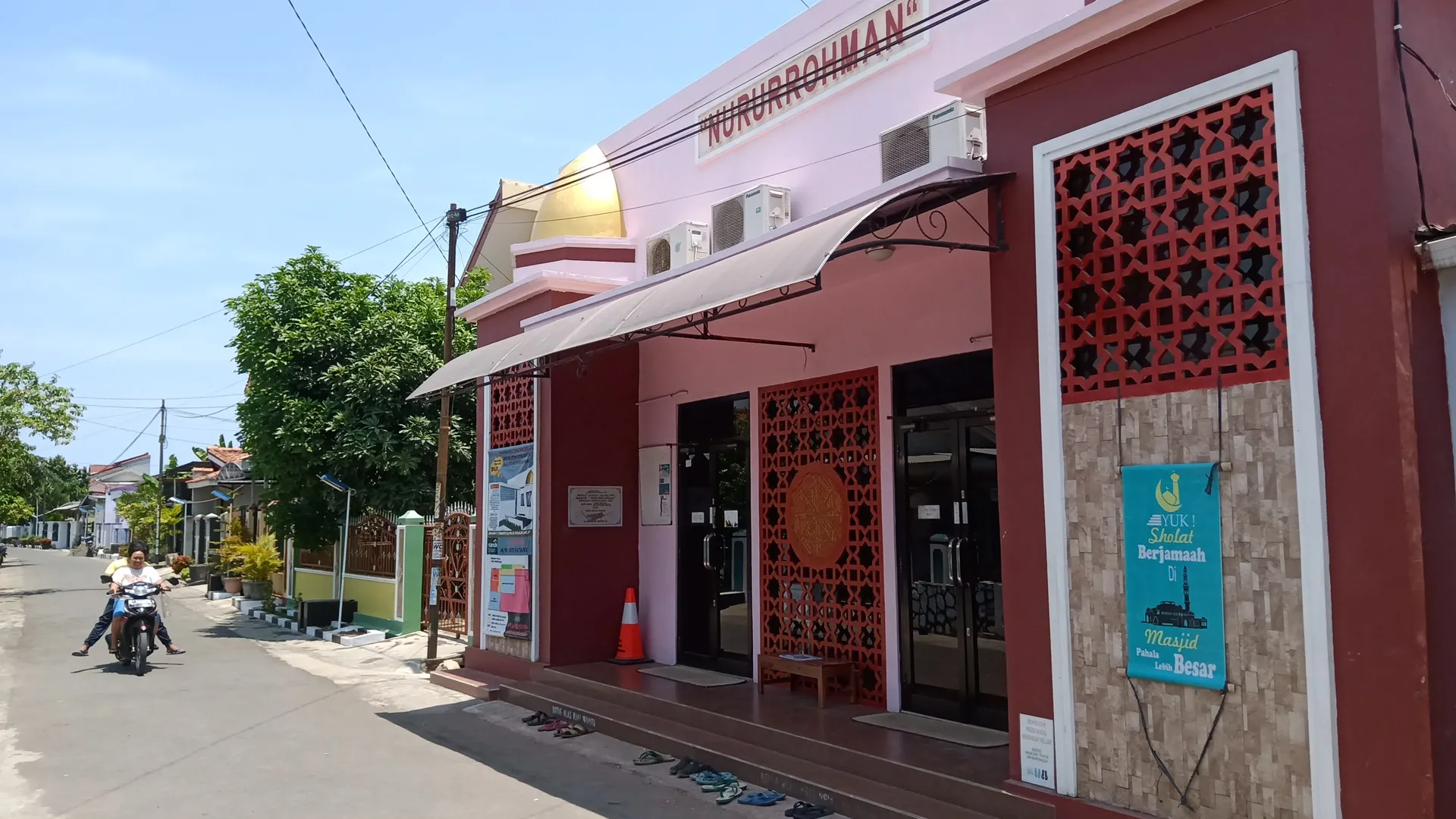 MASJID AR ROKHMAN