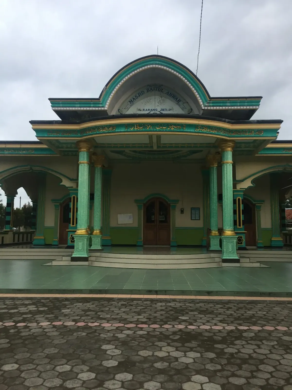 Masjid Baitul Anwar