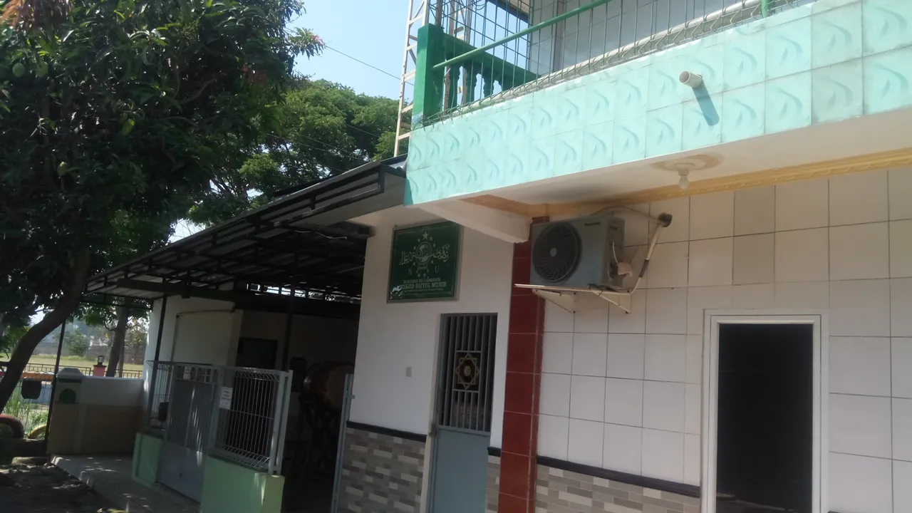 Masjid Baitul Munir