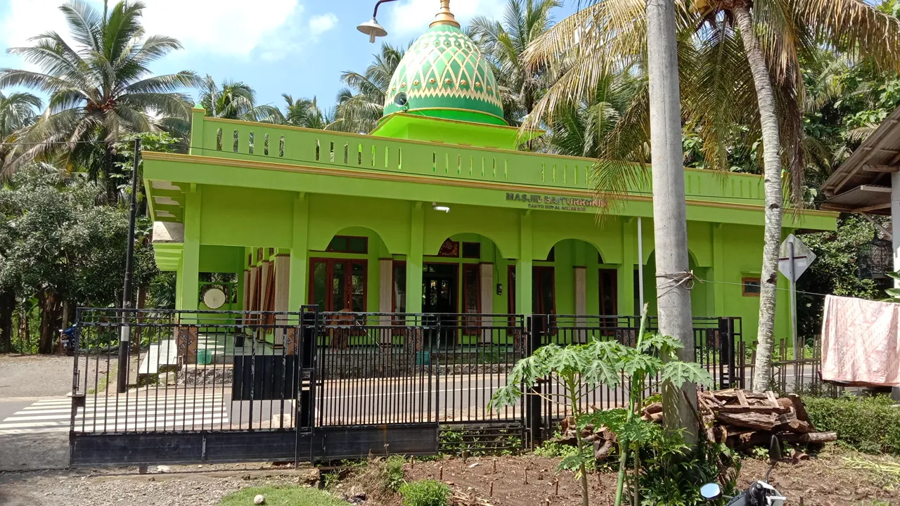 Masjid Baiturrahim Banyumudal Sawangan