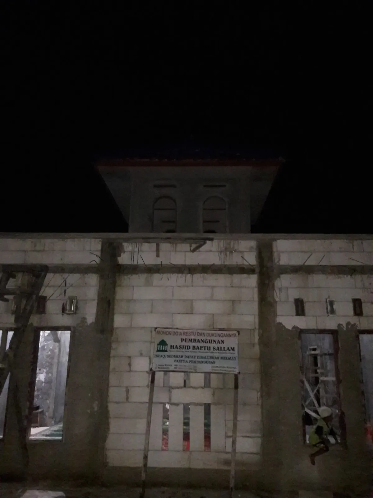 Masjid Baitussalam Dusun Cikuning