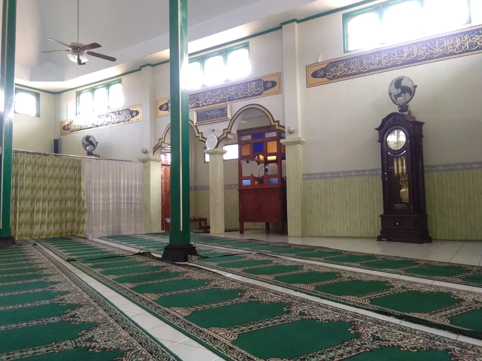 MASJID BESAR DARUSSALAM