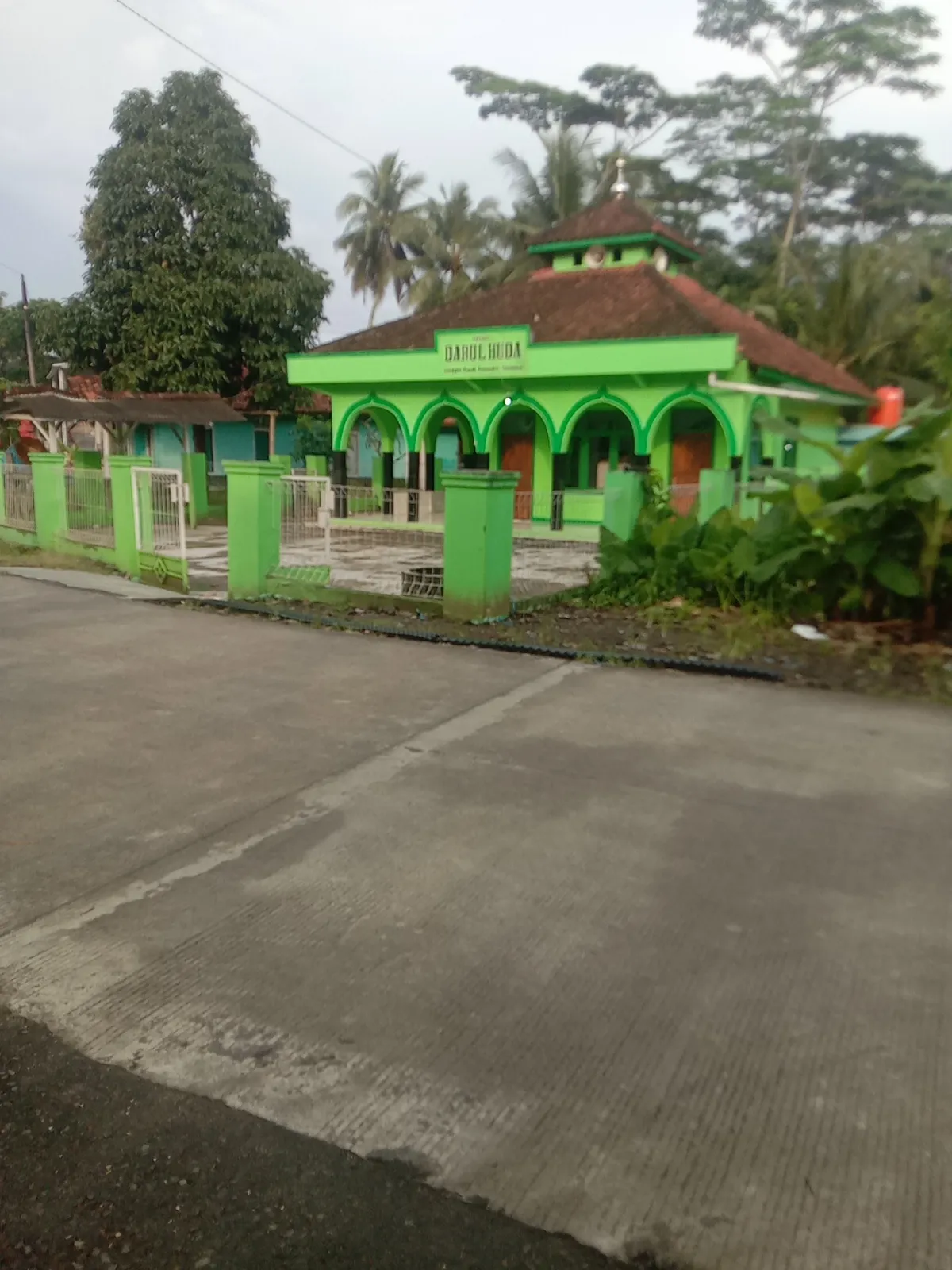 Masjid Darul Huda Sidamukti