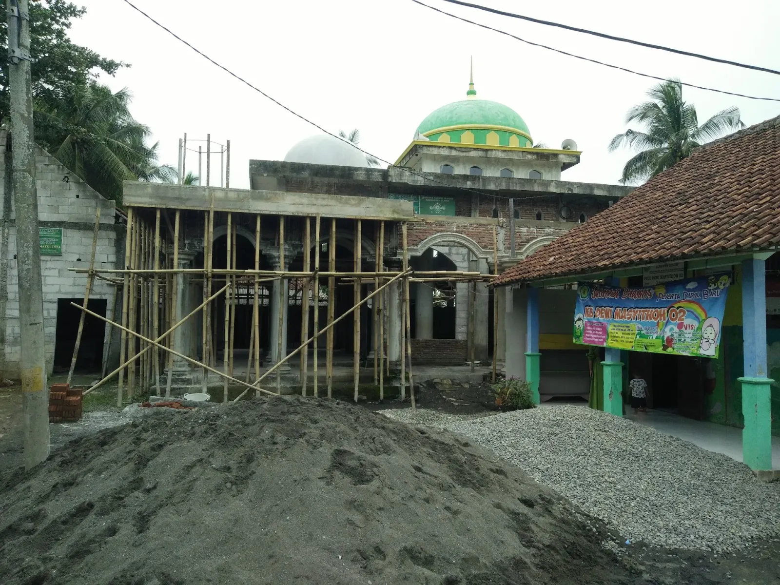 MASJID HIMATUL IHYA