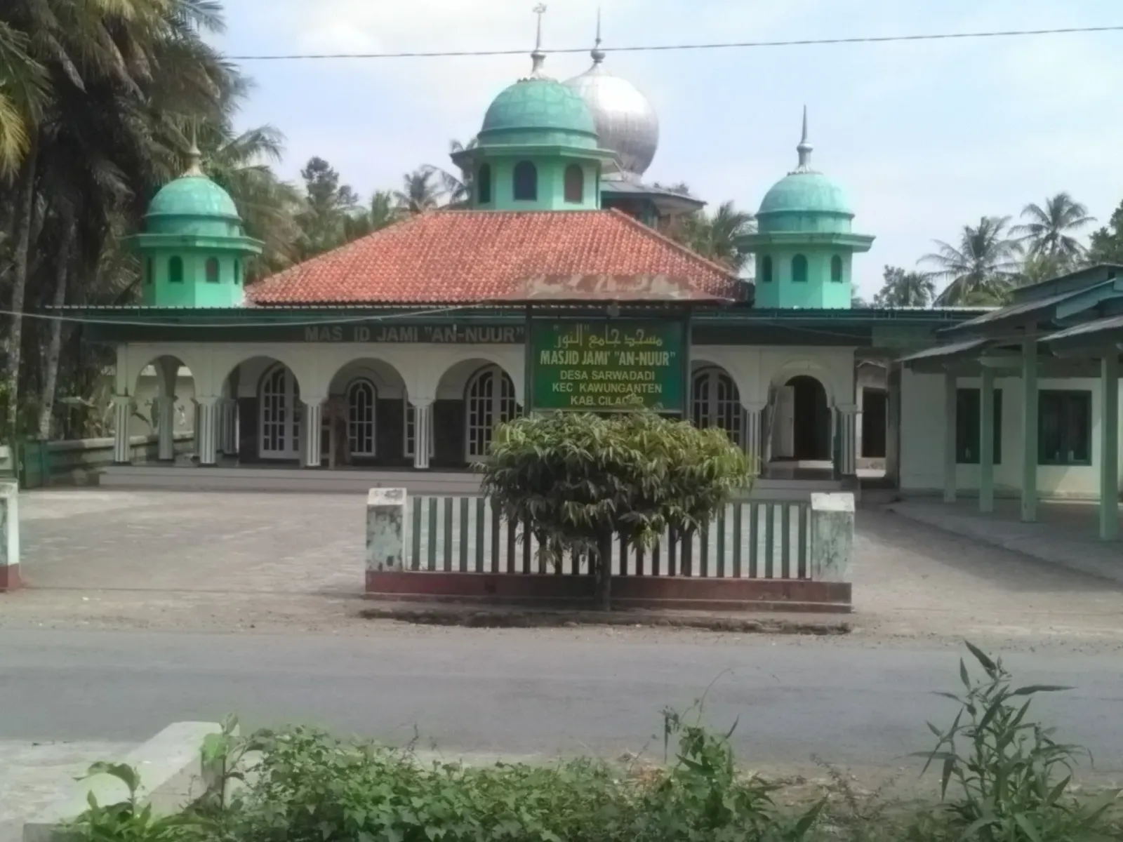Masjid Jami' An-Nuur Sarwadadi